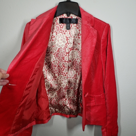Apostrophe Red Velvet Fully Lined One Button Front Blazer Size 6 - Picture 7 of 10